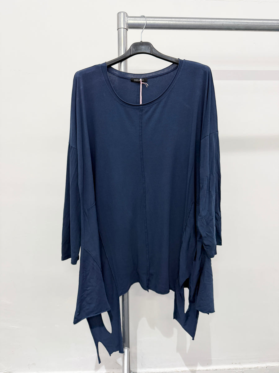 Pure Stretchy Cotton Plus Size Friendly Top With Distressed Slashing Design Asymmetric