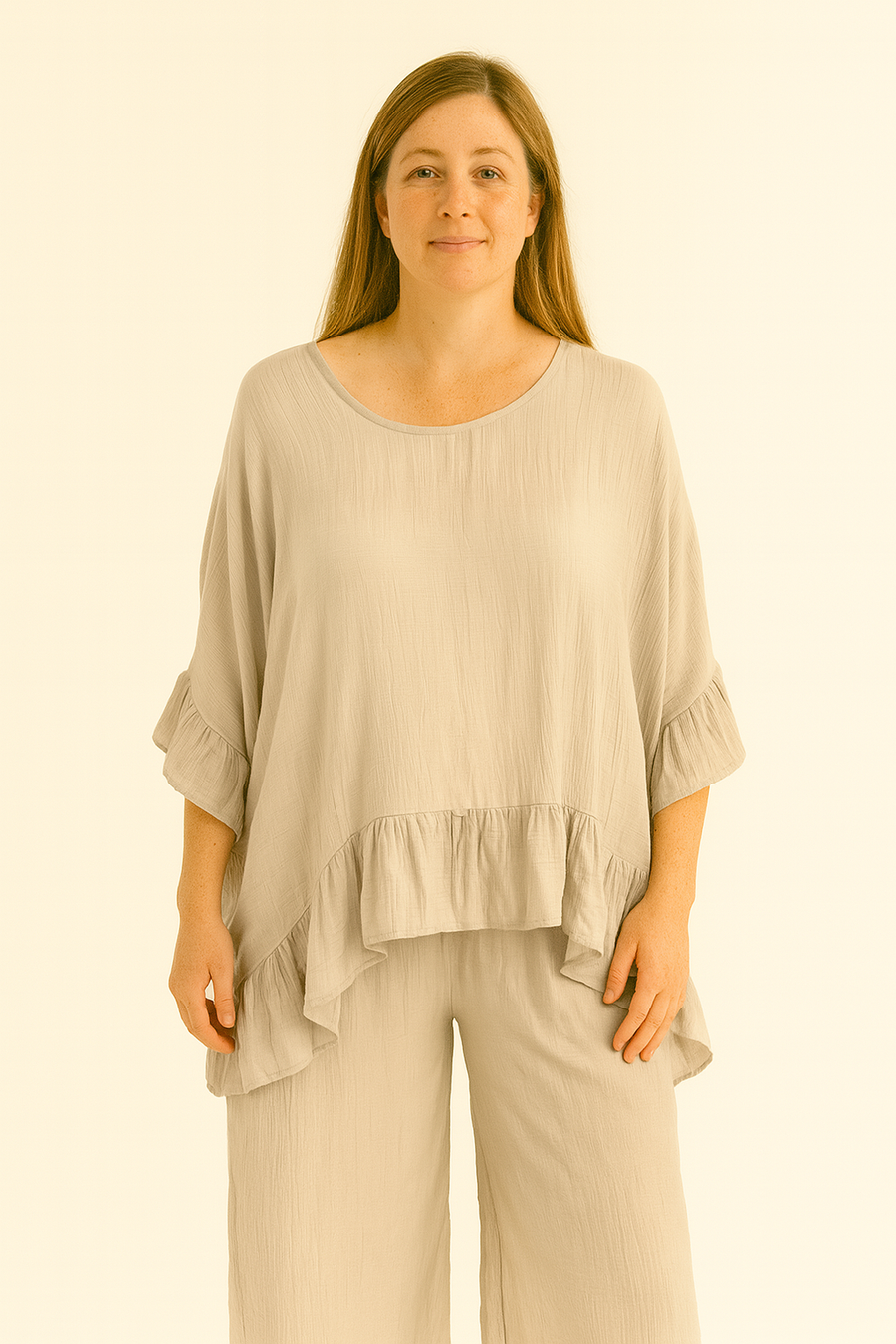 RUFFLE HEM PLUS SIZE FRIEND TOP AND PANTS SET