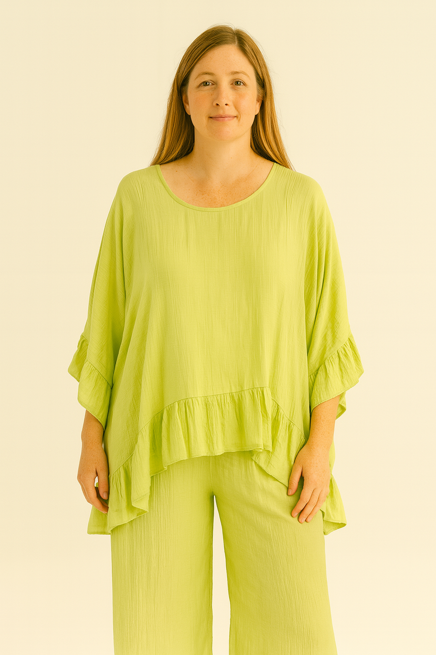RUFFLE HEM PLUS SIZE FRIEND TOP AND PANTS SET