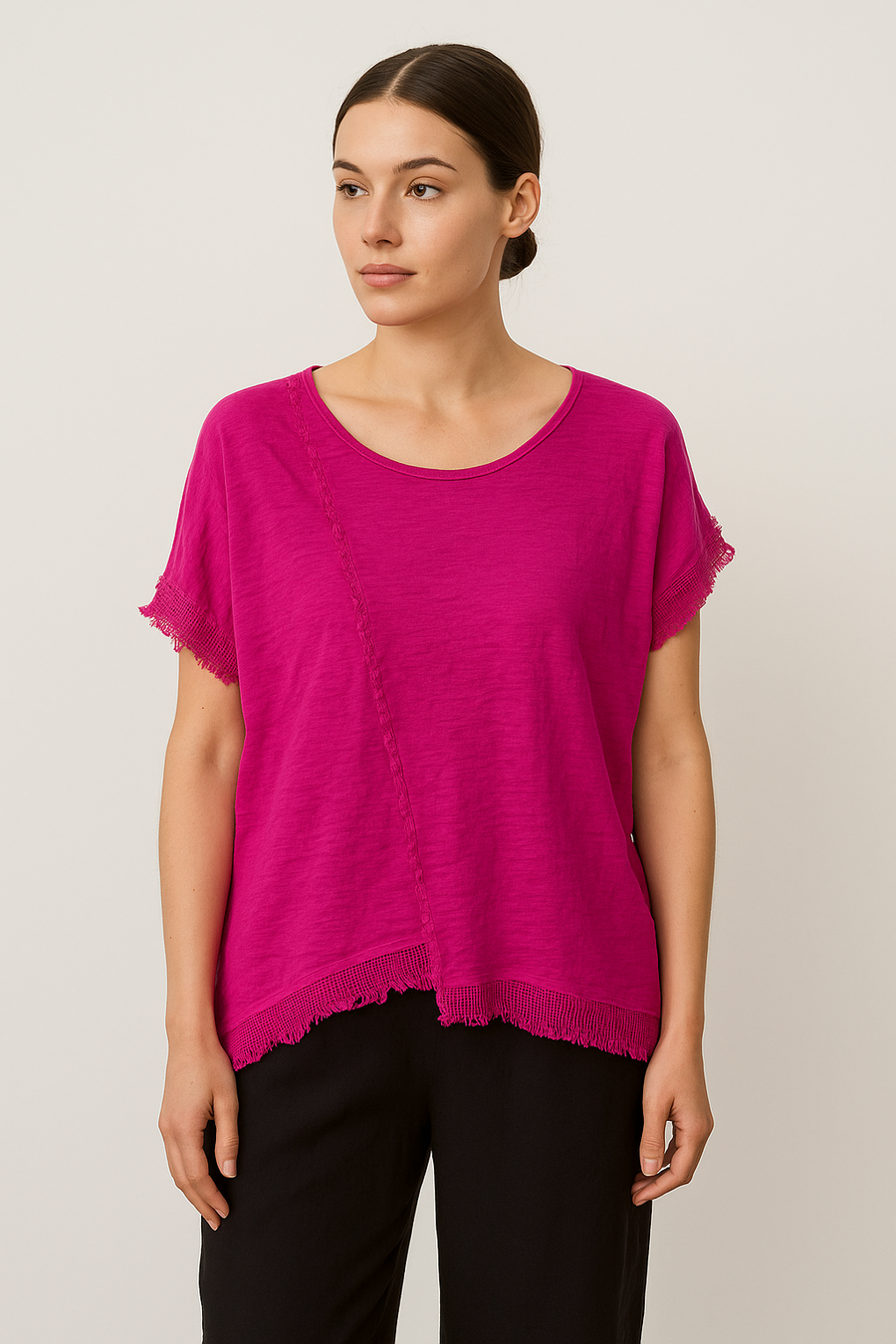 LINEN FRONT AND COTTON BACK ASYMMETRIC T-SHIRT WITH MESH HEMMING