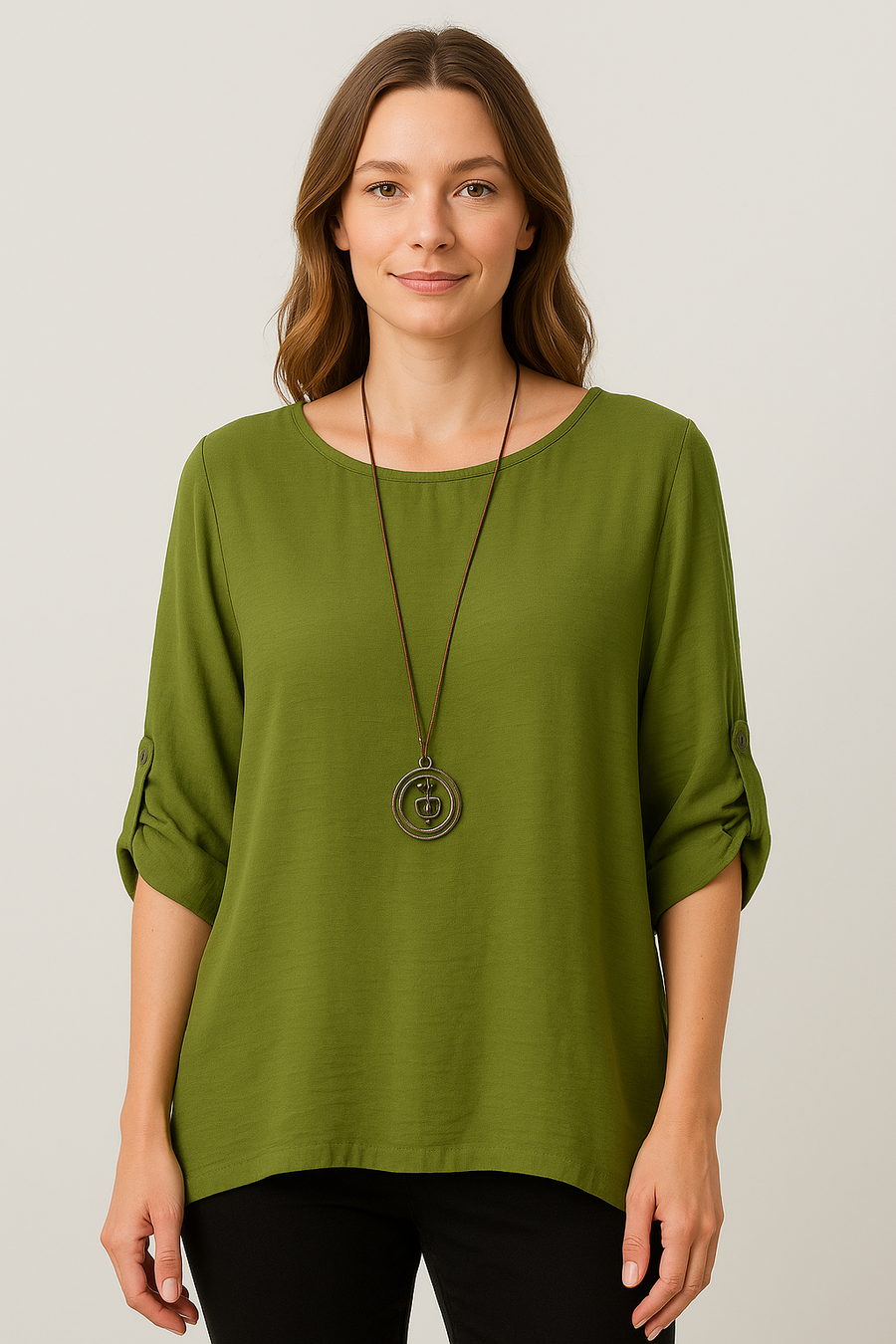 SHEEN FABRIC PLUS SIZE TOP WITH NECKLACE