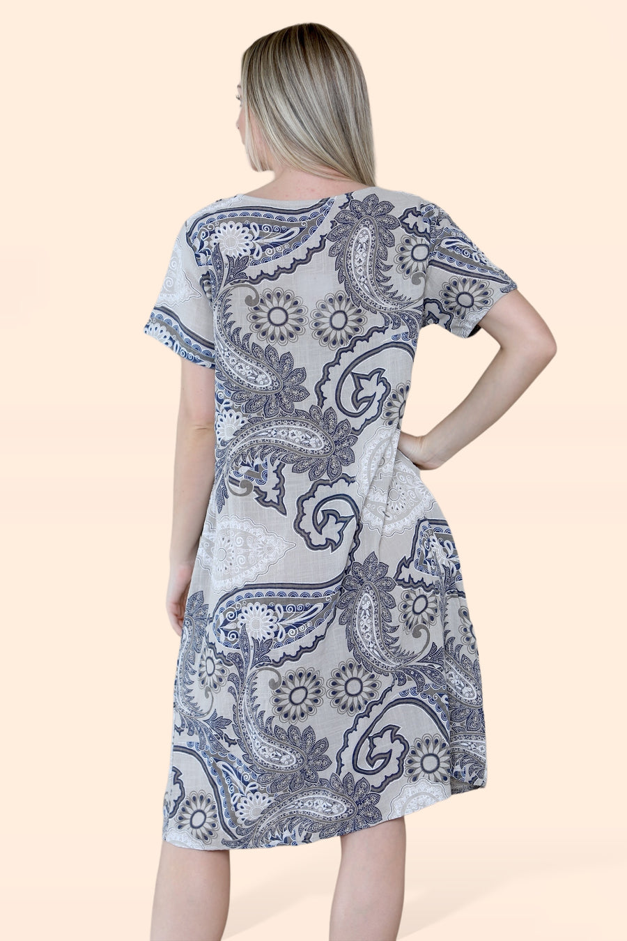 Cheesecloth Cotton Dress with Round Neck and Short Sleeves