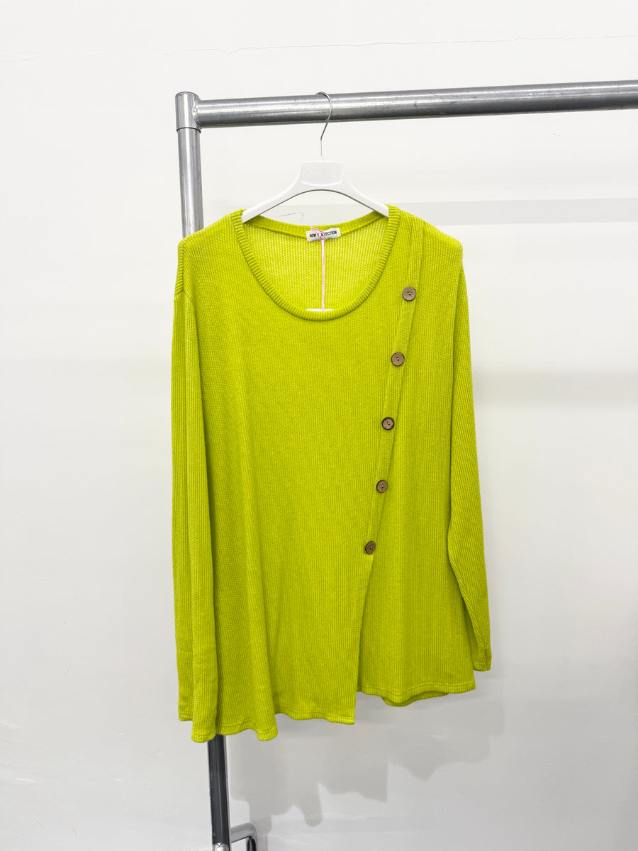 WOOL BLEND LIGHTWEIGHT KNIT TOP WITH DECORATIVE WOODEN BUTTONS