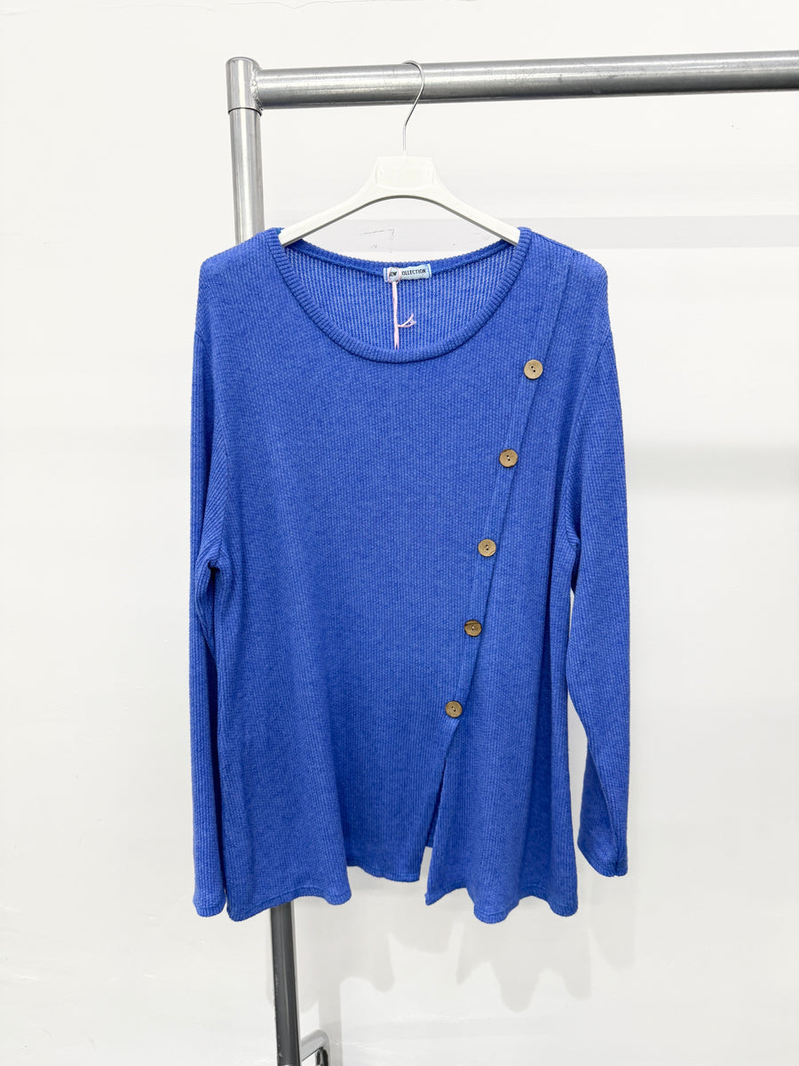 WOOL BLEND LIGHTWEIGHT KNIT TOP WITH DECORATIVE WOODEN BUTTONS