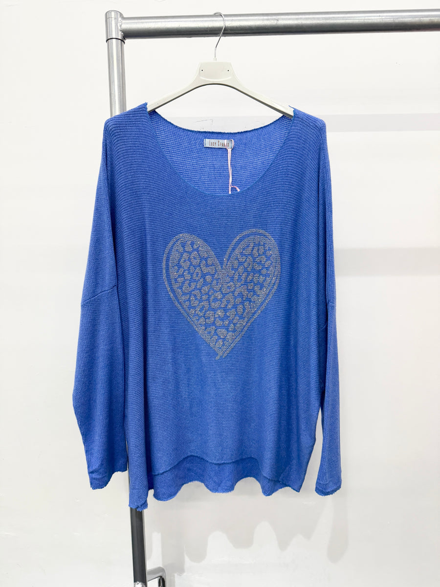 LIGHTWEIGHT KNIT TOP WITH CRYSTAL DIAMANTE'S HEART DESIGN ON FRONT