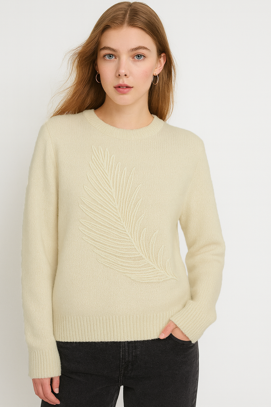 CHUNKY KNIT JUMPER WITH FRONT FEATHER DESIGN