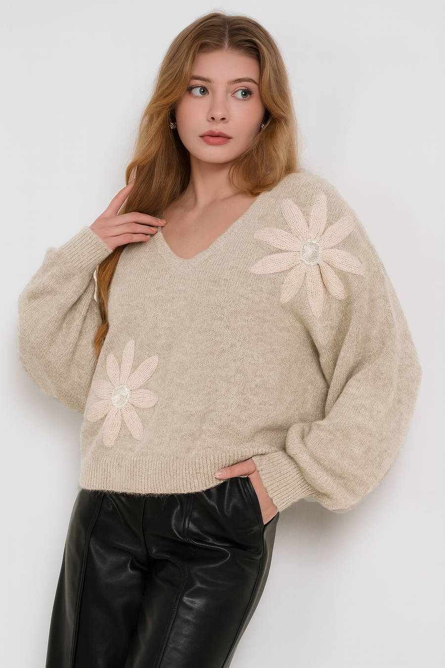 CHUNKY SOFT KNIT OVERSIZED JUMPER WITH FLORAL EMBELLISHMENT