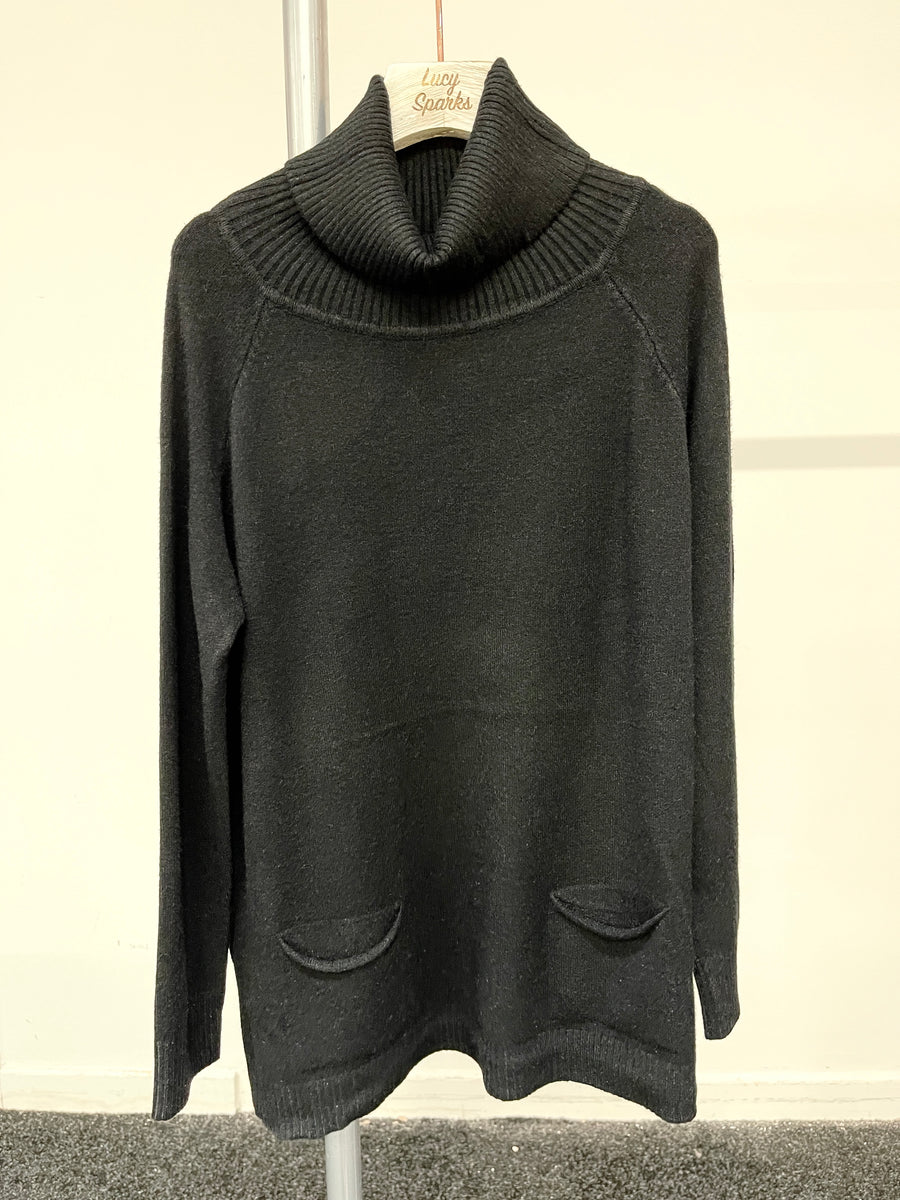 Soft Knit Basic Roll Neck Jumper with Raglan Sleeves and Front Pockets