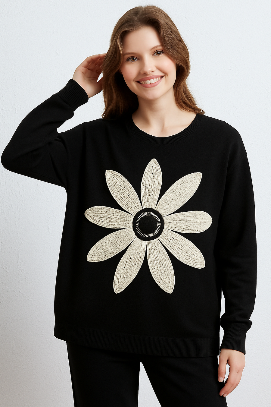 PLUS SIZE SOFT KNIT JUMPER WITH FLOWER DESIGN ON FRONT