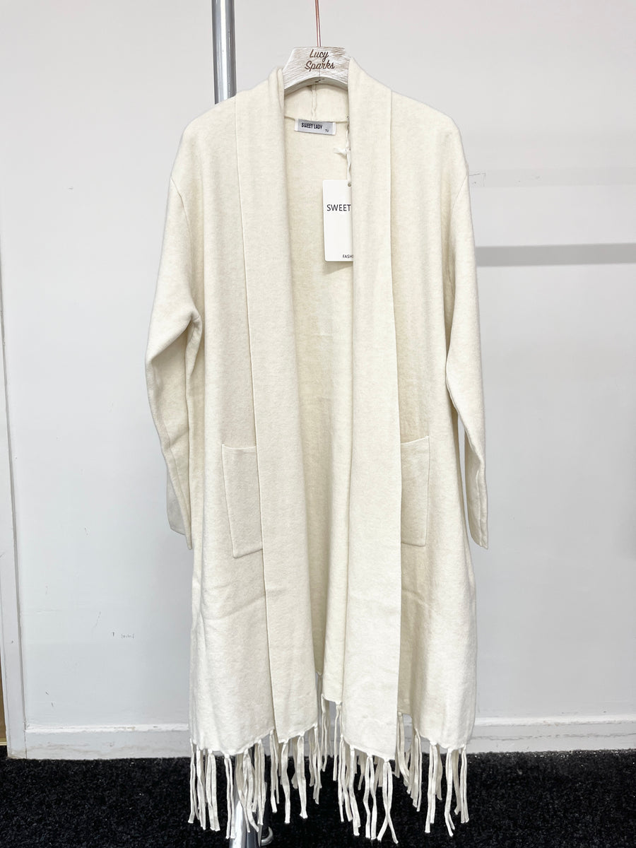 Heavy Knit Fringed Hem Cardigan With Pockets