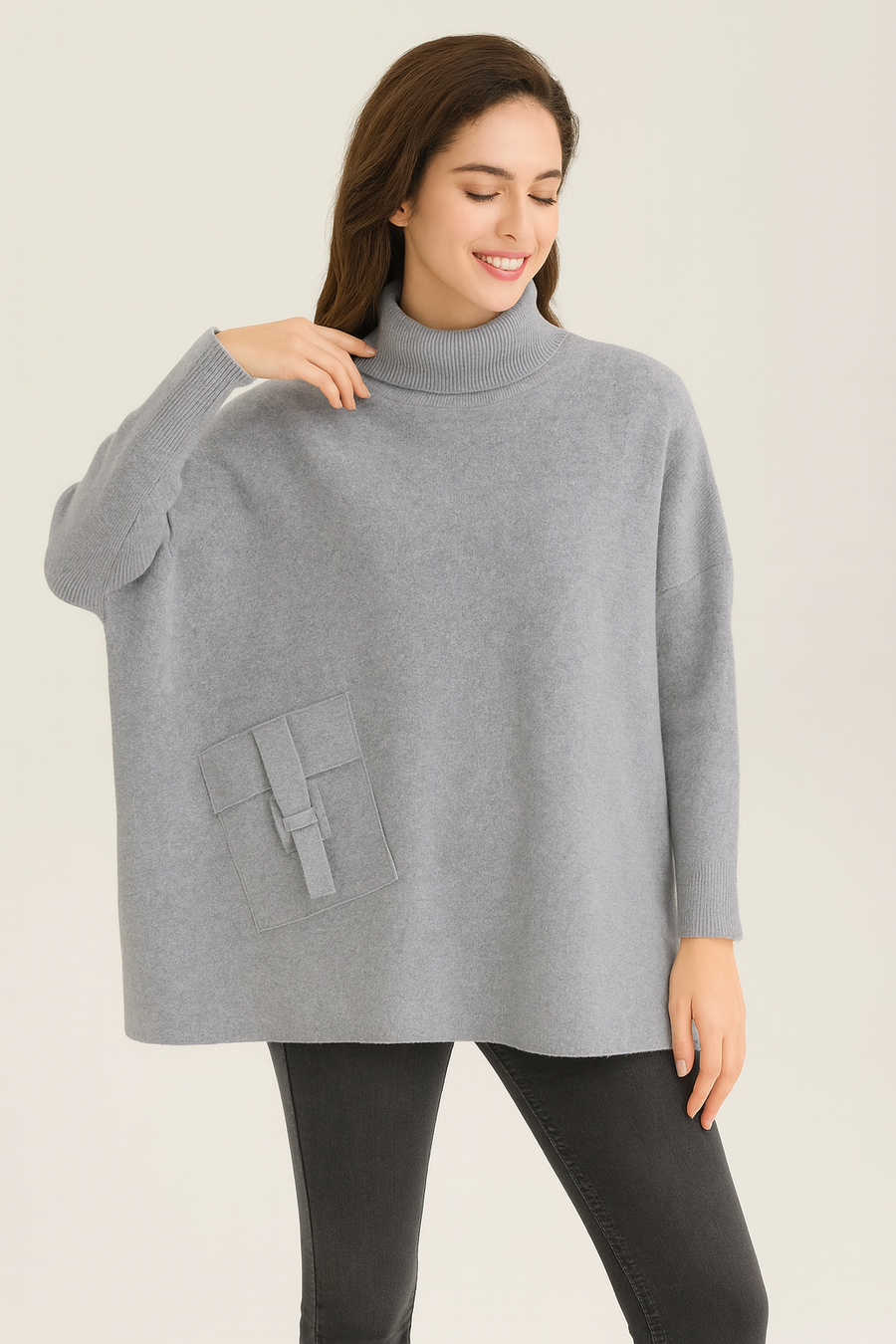 HEAVY PREMIUM KNIT OVERSIZED JUMPER WITH FITTED SLEEVES AND ROLL NECK AND FRONT POCKET. A MUST HAVE STYLE