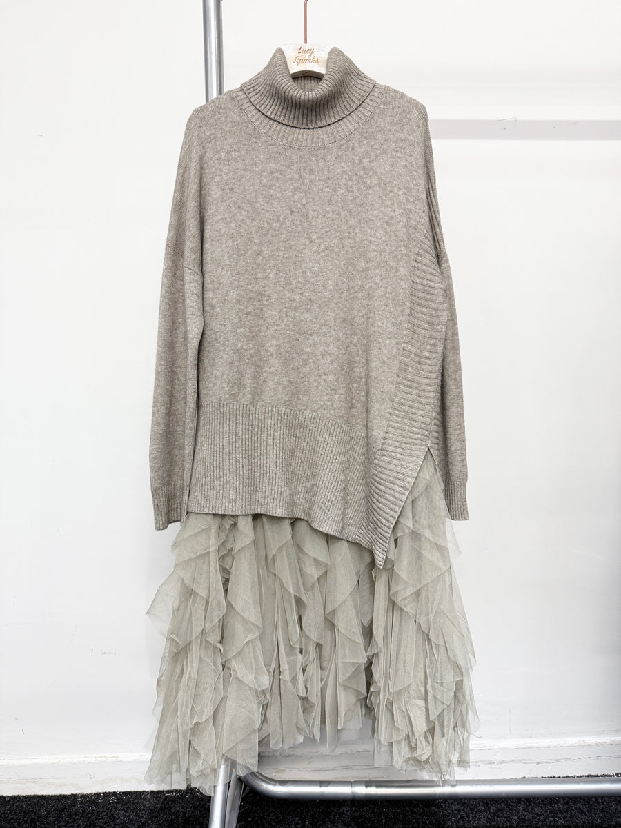 Wool Blend Roll Neck Soft Knit Jumper Matched With Mesh Ruffled Sleeves