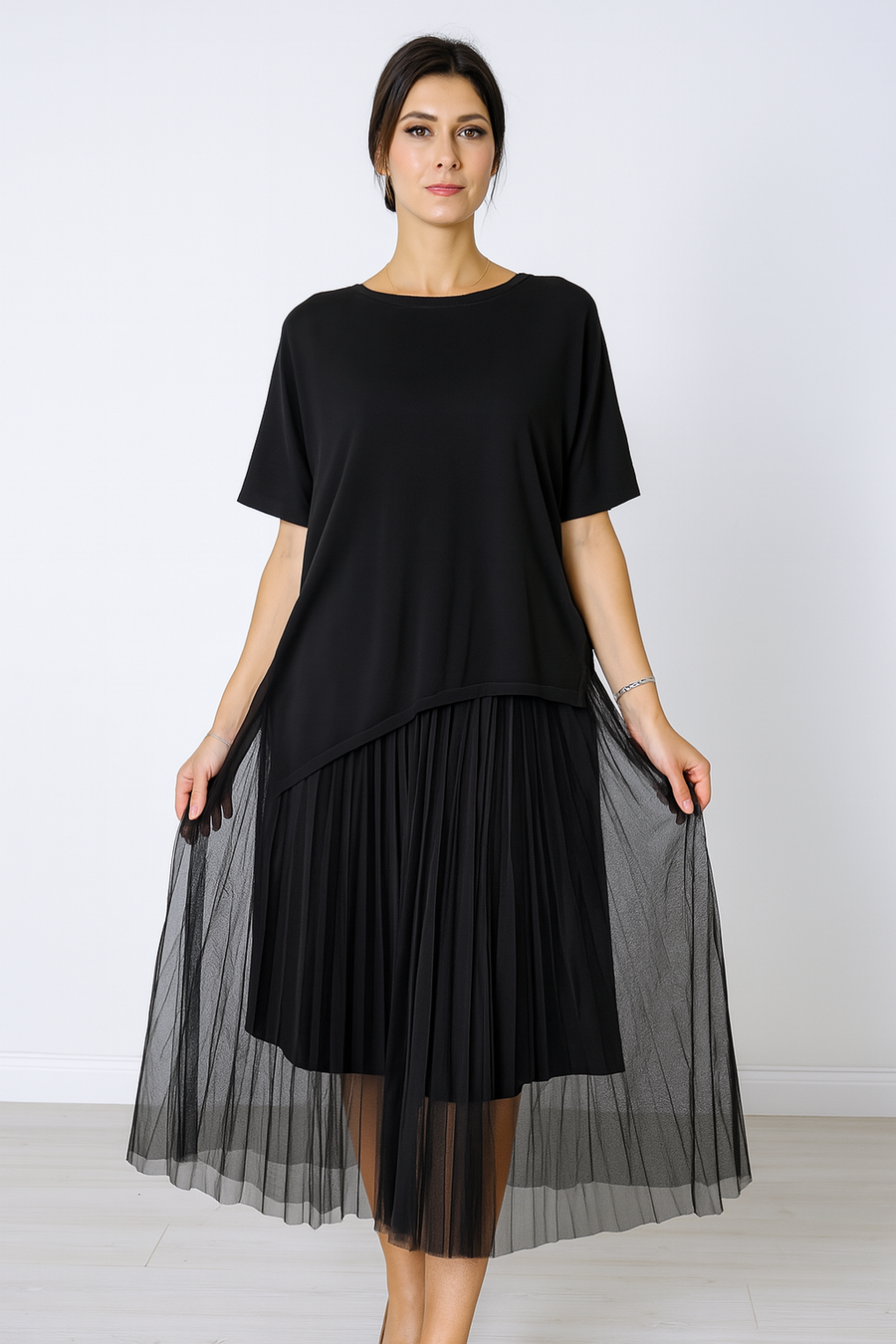 LUXURY FINE KNIT TOP MATCHED WITH PLEATED DRESS