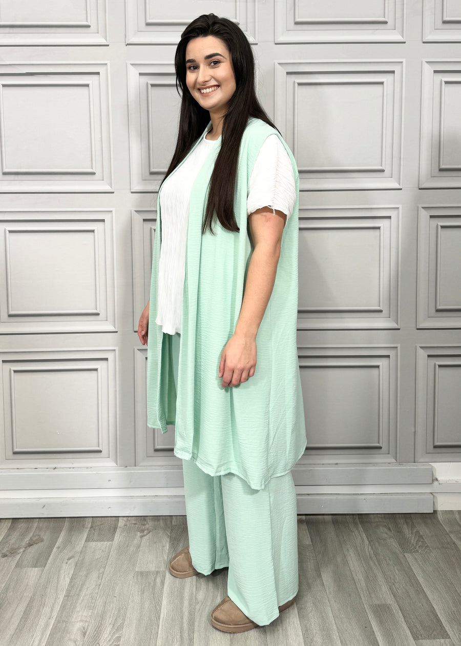 Cardigan Matched with Elasticated Waist Elongated Palazzo Trousers