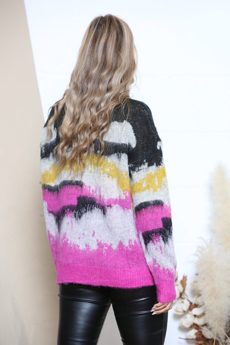 Art print fluffy jumper