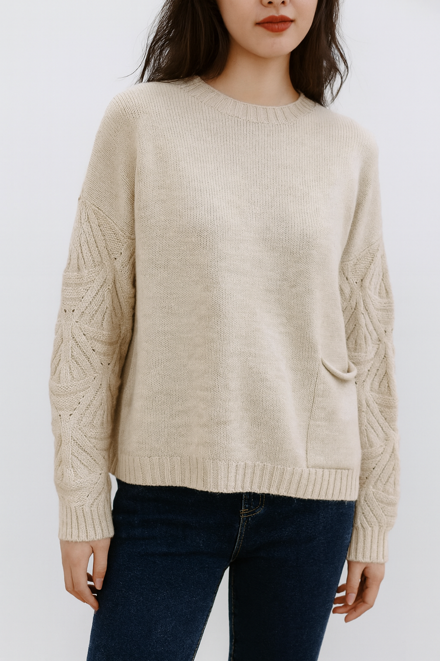 SOFT KNIT JUMPER WITH SPECIAL SLEEVE KNITTING DESIGN