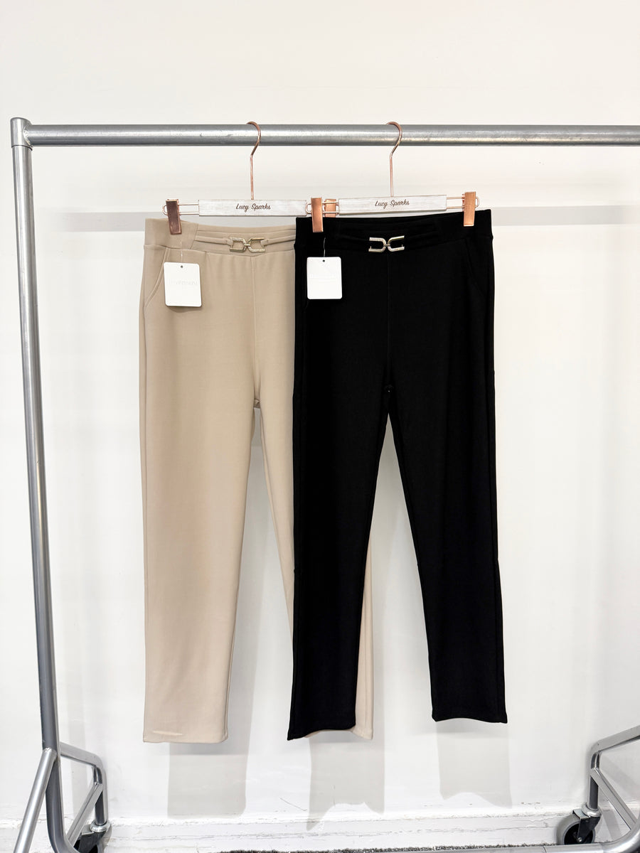 Super Stretchy Quality Leggings With Embellished Buckle And Pockets