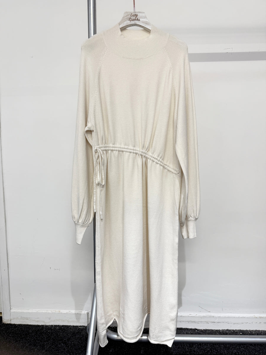 Soft Knit Dress With Raglan Sleeves And Ruching Across