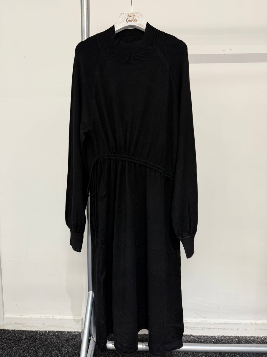 Soft Knit Dress With Raglan Sleeves And Ruching Across