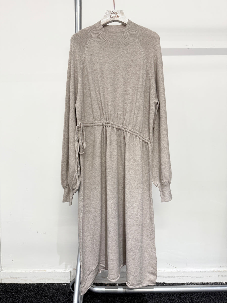 Soft Knit Dress With Raglan Sleeves And Ruching Across