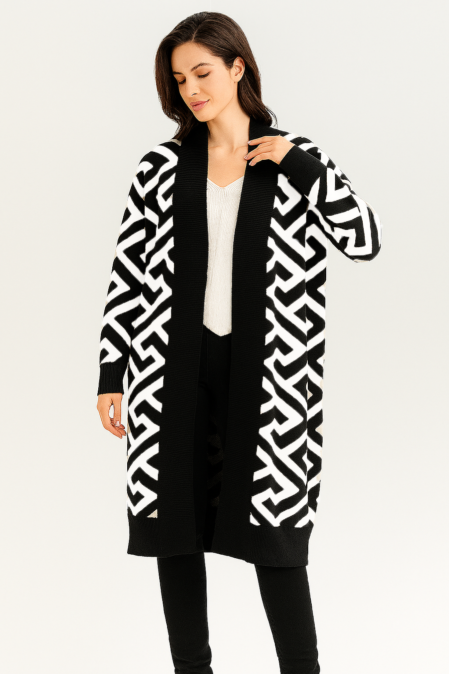 HEAVY KNIT GEOMETRIC PATTERN CARIDGAN