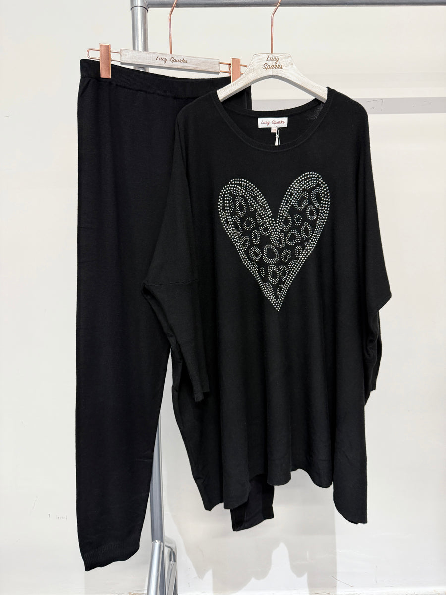 soft knit plus size jumper with crystals diamanté heart shaped design matched with leggings