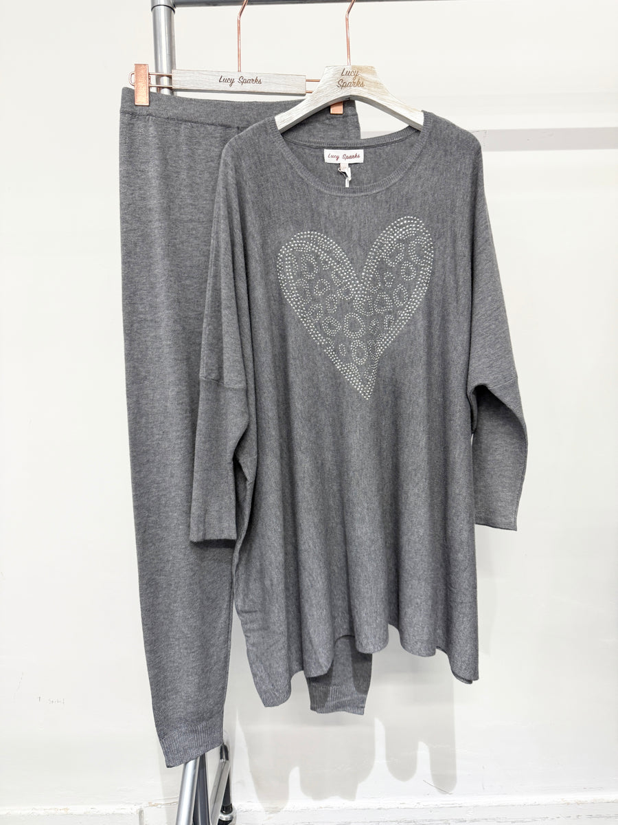 soft knit plus size jumper with crystals diamanté heart shaped design matched with leggings