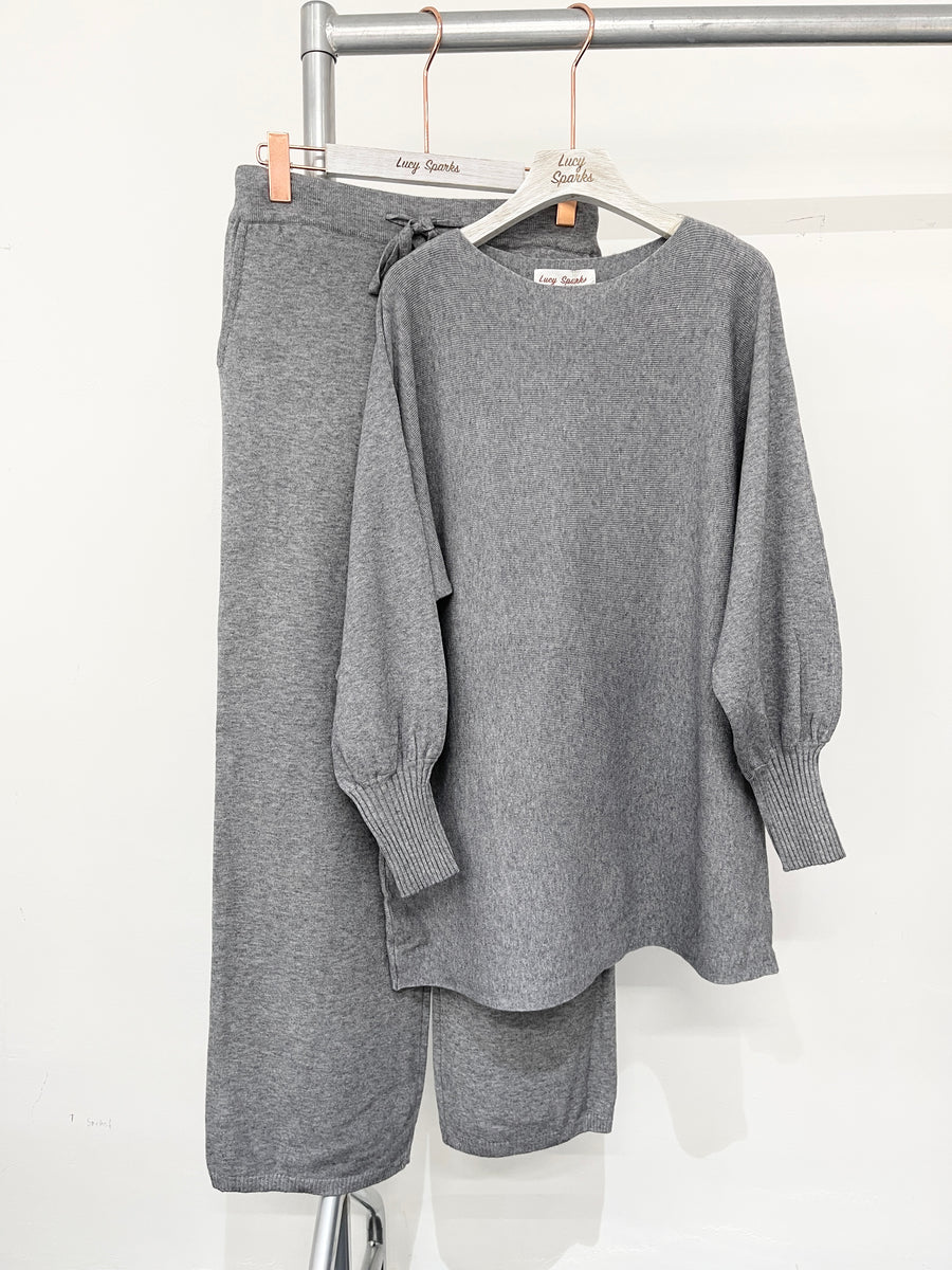 Premium Knit Puffy Sleeve Buttons Back Jumper Matched With Wide Leg Pants With Pockets, Elastic Waist And Ties