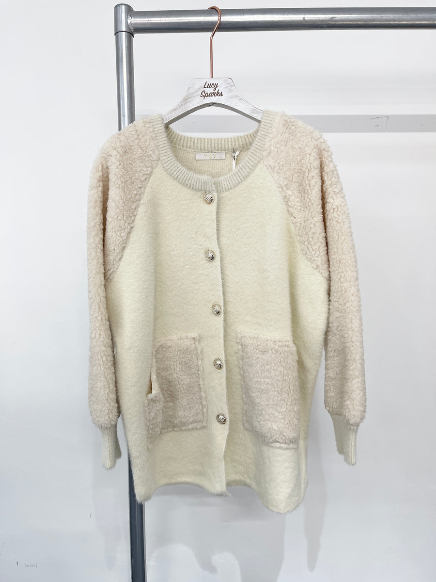 Soft Teddy Jacket With Button Fastening And Front Pockets