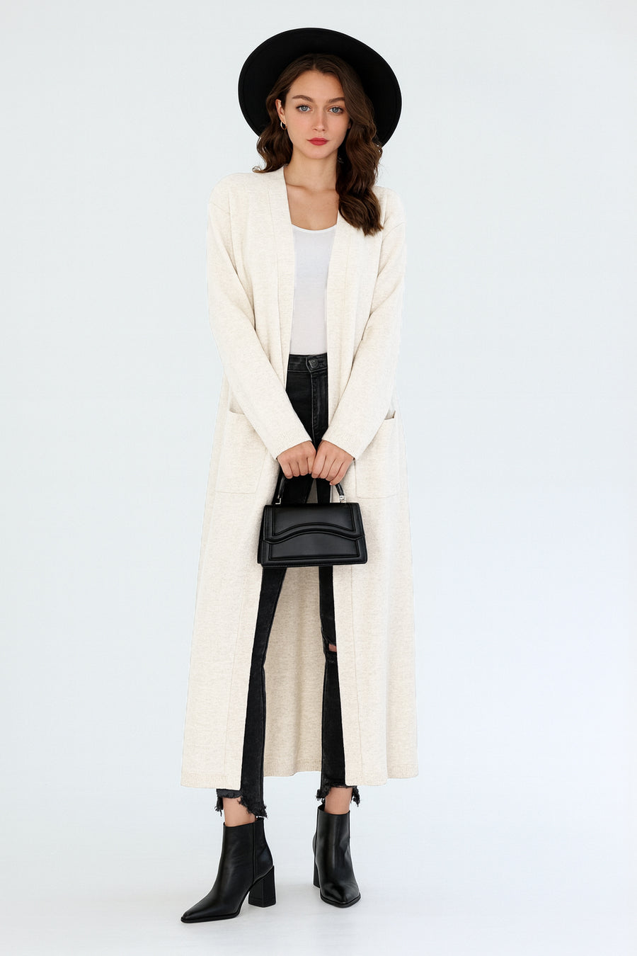 LONG SOFT KNIT CARDIGAN WITH POCKETS AND ZIP CLOSURE