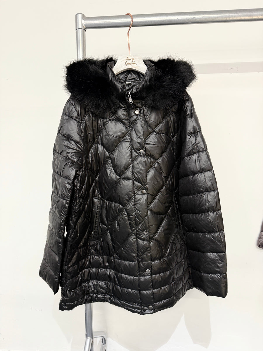 Padded Puffy Quilt Jacket With Soft Faux Fur On Hood, Zip And Button Fastening And Side Pockets