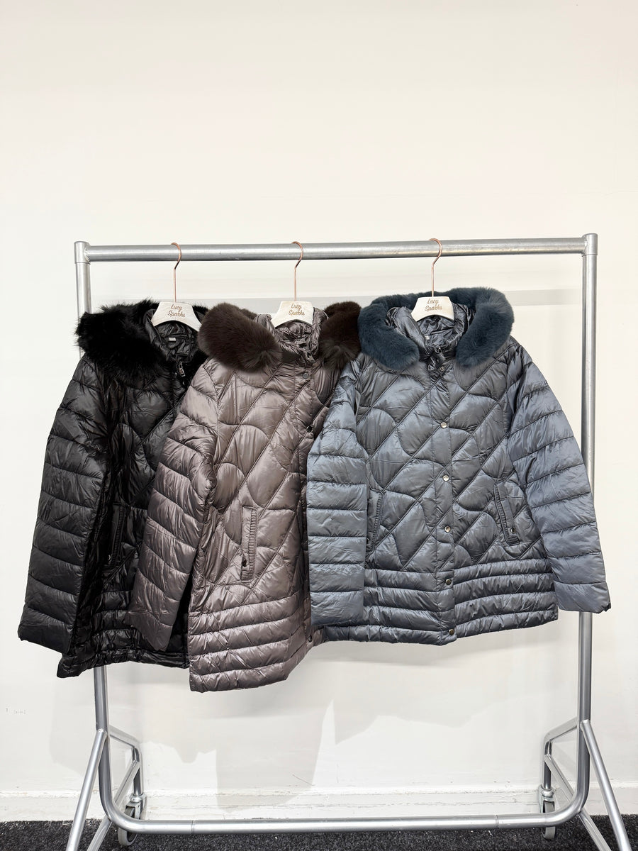 Padded Puffy Quilt Jacket With Soft Faux Fur On Hood, Zip And Button Fastening And Side Pockets