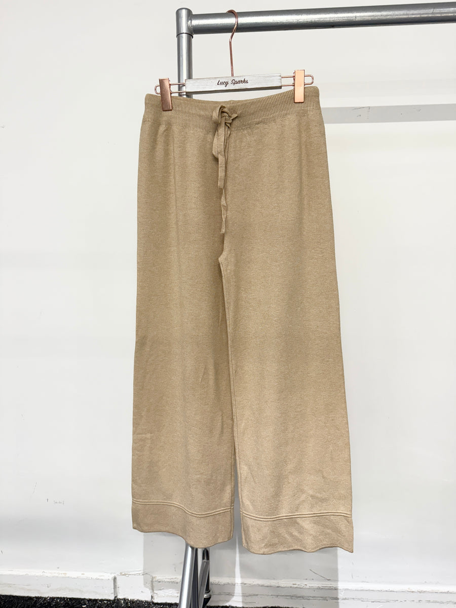 Premium Quilt Knit Wide Leg Trousers With Drawstrings And Elasticated Waistband