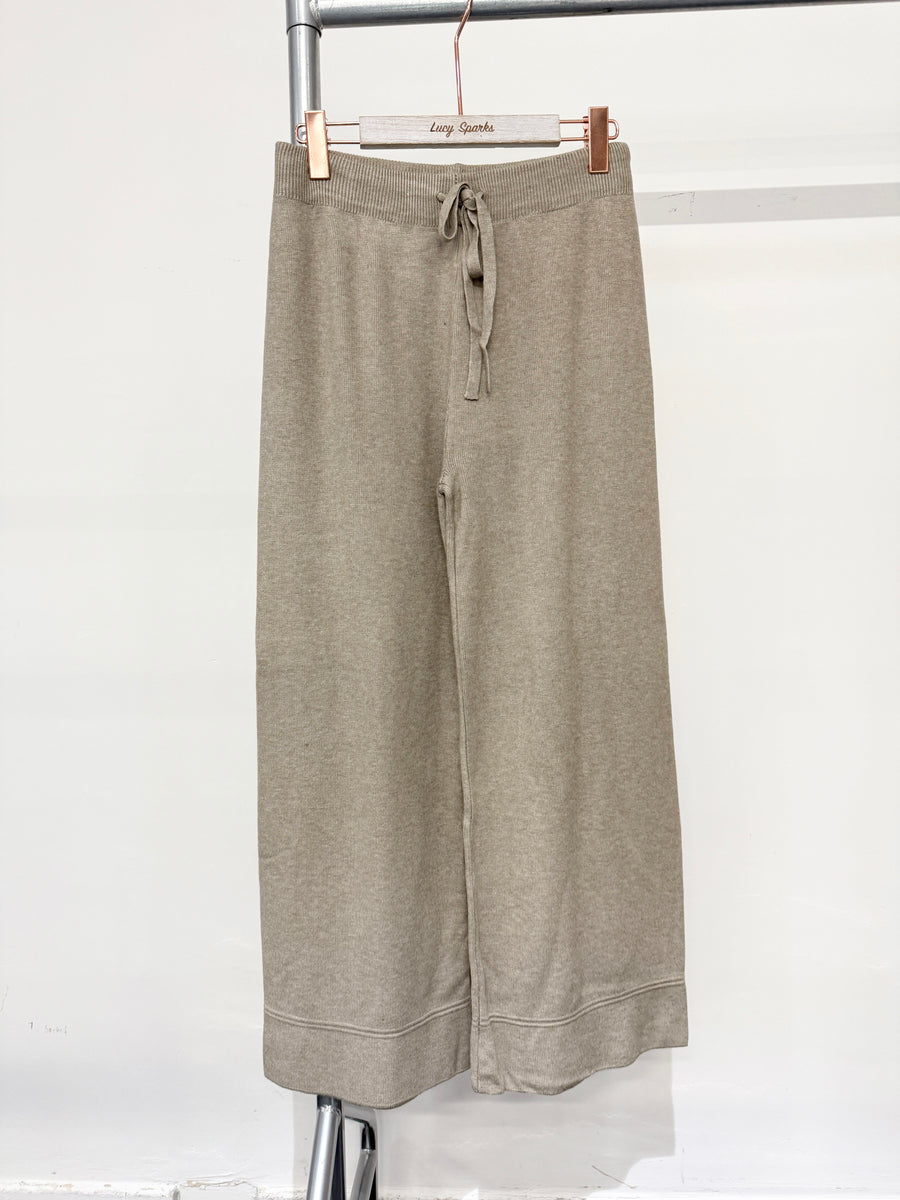 Premium Quilt Knit Wide Leg Trousers With Drawstrings And Elasticated Waistband