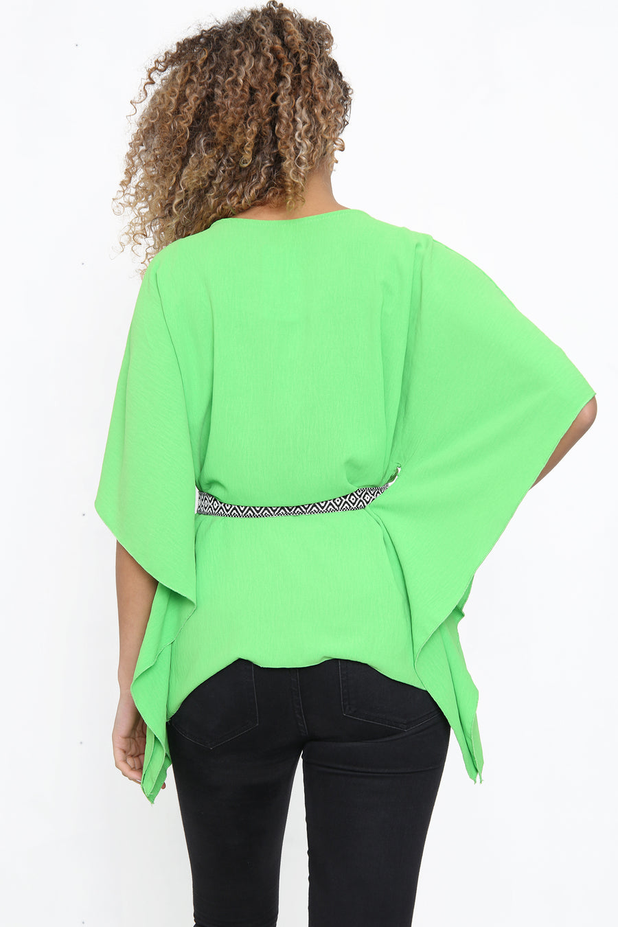 Lightweight batwing top with round neck