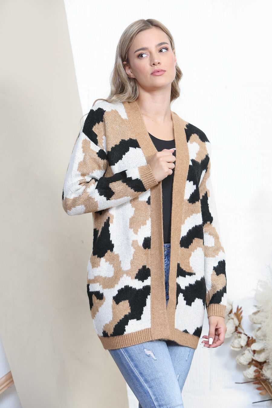 Camel long sleeve cardigan with camo print